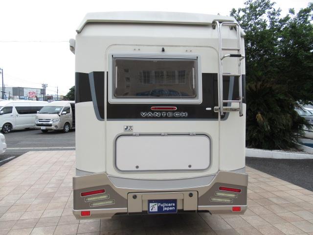 カムロード バンテック　ジルノーブル　キャンピングカー　８ナンバー　ディーゼル４ＷＤ　トリプルサブバッテリー　１５００Ｗインバーター　家庭用エアコン　マックスファン　フレキシブルソーラー　べバストＦＦヒーター　３０００ＣＣ　温水ボイラー（38枚目）