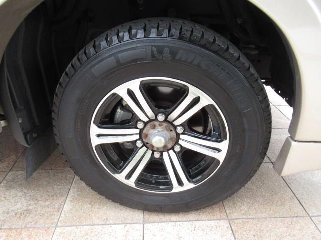 カムロード バンテック　ジルノーブル　キャンピングカー　８ナンバー　ディーゼル４ＷＤ　トリプルサブバッテリー　１５００Ｗインバーター　家庭用エアコン　マックスファン　フレキシブルソーラー　べバストＦＦヒーター　３０００ＣＣ　温水ボイラー（72枚目）