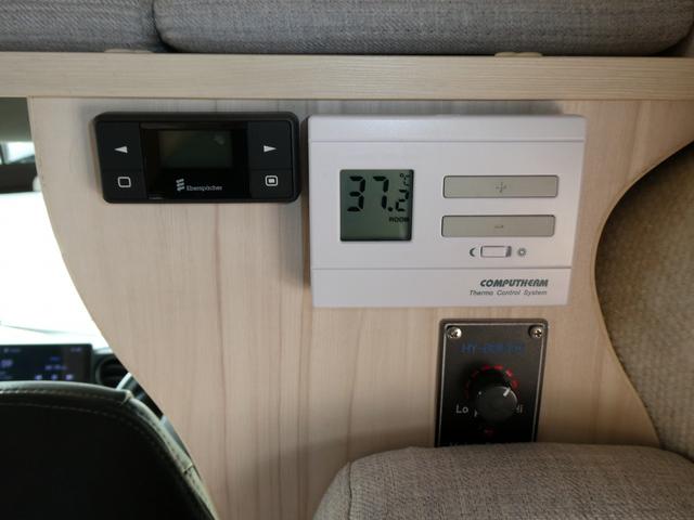 カムロード アネックス リバティ52DB キャンピングカー 8ナンバー 240Ahリチウムサブバッテリー 1500Wインバーター 家庭用エアコン マックスファン フィアマオーニング 床暖房 レカロシート 冷蔵庫 FFヒーター トイレ(15枚目)