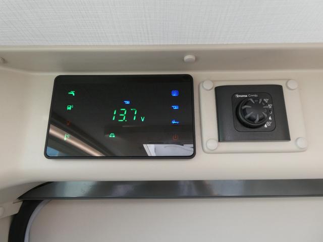 デュカト 　キャンピングカー　８ナンバー　新車　ＤＣクーラー　シングルサブバッテリー　走行充電　外部充電　ＦＦヒーター　温水ボイラー　冷蔵庫　トイレ　シャワー　４人乗車４人就寝　ディーゼル２ＷＤ　右ハンドル（9枚目）