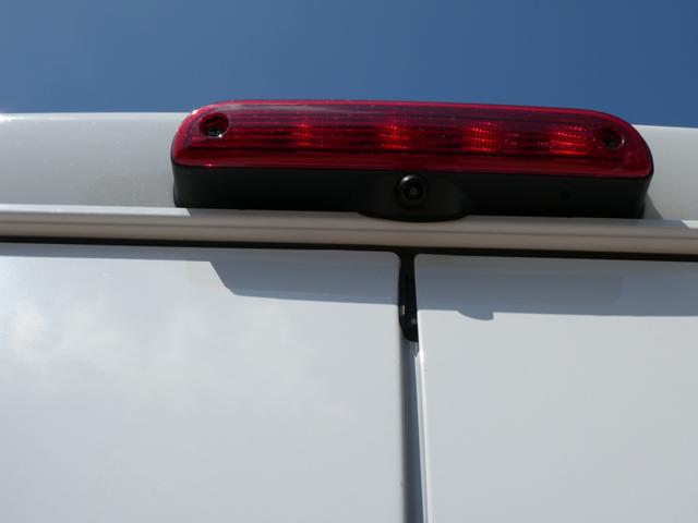 デュカト 　キャンピングカー　８ナンバー　新車　ＤＣクーラー　シングルサブバッテリー　走行充電　外部充電　ＦＦヒーター　温水ボイラー　冷蔵庫　トイレ　シャワー　４人乗車４人就寝　ディーゼル２ＷＤ　右ハンドル（38枚目）