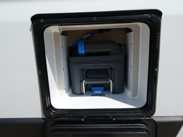 デュカト 　キャンピングカー　８ナンバー　新車　ＤＣクーラー　シングルサブバッテリー　走行充電　外部充電　ＦＦヒーター　温水ボイラー　冷蔵庫　トイレ　シャワー　４人乗車４人就寝　ディーゼル２ＷＤ　右ハンドル（40枚目）