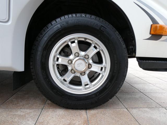 カムロード ナッツRV クレソンボヤージュW キャンピングカー 8ナンバー 家庭用エアコン リチウム300Ah 1500Wインバーター 走行・外部充電 マックスファン べバストFFヒーター オーニング ディーゼル2WD 冷蔵庫 電子レンジ テレビ(31枚目)