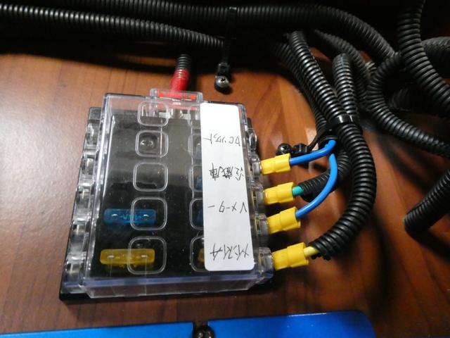 カムロード ナッツRV クレソンボヤージュW キャンピングカー 8ナンバー 家庭用エアコン リチウム300Ah 1500Wインバーター 走行・外部充電 マックスファン べバストFFヒーター オーニング ディーゼル2WD 冷蔵庫 電子レンジ テレビ(80枚目)