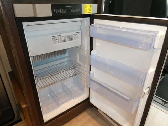 デュカト エースキャラバン　エース５６５　キャンピングカー　８ナンバー　トリプルサブバッテリー　１５００Ｗインバーター　家庭用エアコン　べバストＦＦヒーター　フィアマオーニング　ソーラーパネル　リアクーラー　温水ボイラー　９速ＡＴ　シャワー（16枚目）