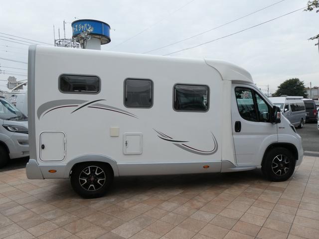 デュカト エースキャラバン　エース５６５　キャンピングカー　８ナンバー　トリプルサブバッテリー　１５００Ｗインバーター　家庭用エアコン　べバストＦＦヒーター　フィアマオーニング　ソーラーパネル　リアクーラー　温水ボイラー　９速ＡＴ　シャワー（41枚目）