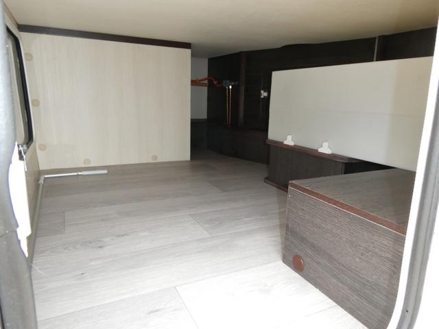 デュカト エースキャラバン　エース５６５　キャンピングカー　８ナンバー　トリプルサブバッテリー　１５００Ｗインバーター　家庭用エアコン　べバストＦＦヒーター　フィアマオーニング　ソーラーパネル　リアクーラー　温水ボイラー　９速ＡＴ　シャワー（50枚目）