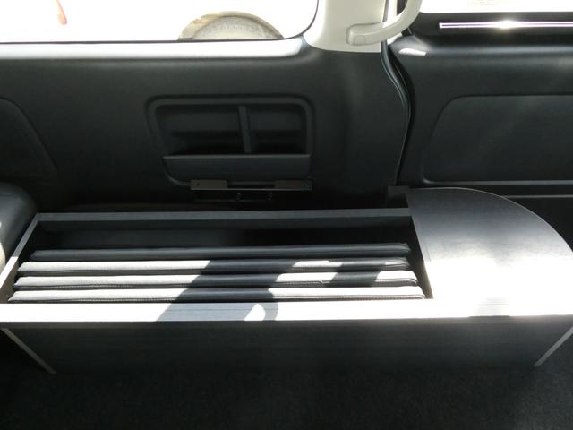 ハイエースワゴン ダイレクトカーズ ベッドキット キャンピングカー 3ナンバー ワイドミドル GL ベッドキット 2WD ガソリン 社外15インチアルミ SDナビ レンタアップ 2700cc 8人乗 リアクーラー リアヒーター キーレス LEDライト(77枚目)