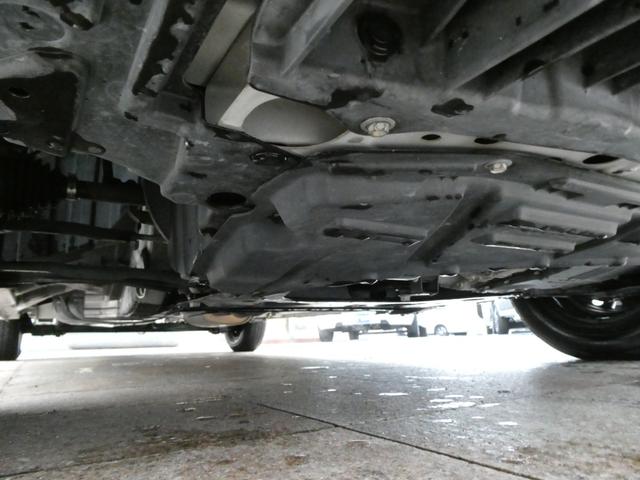 ＮＶ２００バネットバン ＦＯＣＳ　ルソ＋ＵＰ　キャンピングカー　５ナンバー　シングルサブバッテリー　４００Ｗインバーター　走行充電　外部充電　フリップダウンモニター　ポップアップルーフ　ガソリン２ＷＤ　メモリーナビ　ＥＴＣ　ミラー型ドラレコ（18枚目）