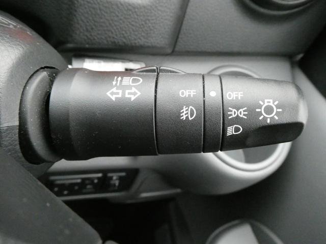 ＮＶ２００バネットバン ＦＯＣＳ　ルソ＋ＵＰ　キャンピングカー　５ナンバー　シングルサブバッテリー　４００Ｗインバーター　走行充電　外部充電　フリップダウンモニター　ポップアップルーフ　ガソリン２ＷＤ　メモリーナビ　ＥＴＣ　ミラー型ドラレコ（59枚目）