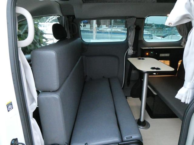 ＮＶ２００バネットバン ＦＯＣＳ　ルソ＋ＵＰ　キャンピングカー　５ナンバー　シングルサブバッテリー　４００Ｗインバーター　走行充電　外部充電　フリップダウンモニター　ポップアップルーフ　ガソリン２ＷＤ　メモリーナビ　ＥＴＣ　ミラー型ドラレコ（78枚目）