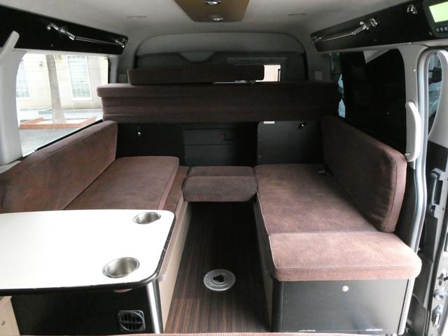 ハイエースワゴン トイファクトリー　ザラ　キャンピングカー　３ナンバー　ツインサブバッテリー　外部充電　マックスファン　エバスＦＦヒーター　フリップダウンモニター　前後コーナーセンサー　社外ショック　１０人乗車３人就寝　ガソリン２ＷＤ（2枚目）