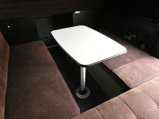 ハイエースワゴン トイファクトリー　ザラ　キャンピングカー　３ナンバー　ツインサブバッテリー　外部充電　マックスファン　エバスＦＦヒーター　フリップダウンモニター　前後コーナーセンサー　社外ショック　１０人乗車３人就寝　ガソリン２ＷＤ（19枚目）