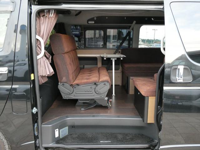 ハイエースワゴン トイファクトリー　ザラ　キャンピングカー　３ナンバー　ツインサブバッテリー　外部充電　マックスファン　エバスＦＦヒーター　フリップダウンモニター　前後コーナーセンサー　社外ショック　１０人乗車３人就寝　ガソリン２ＷＤ（49枚目）