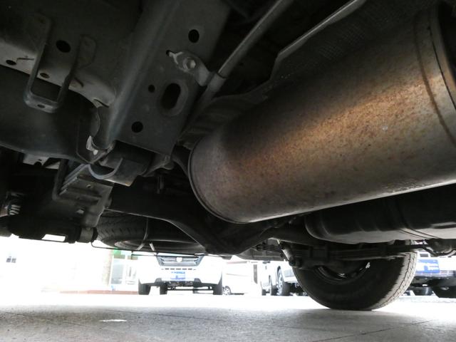 ハイエースワゴン トイファクトリー　ザラ　キャンピングカー　３ナンバー　ツインサブバッテリー　外部充電　マックスファン　エバスＦＦヒーター　フリップダウンモニター　前後コーナーセンサー　社外ショック　１０人乗車３人就寝　ガソリン２ＷＤ（69枚目）