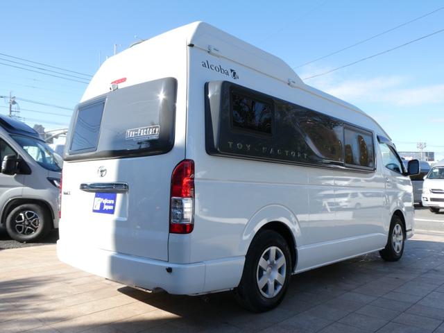 ハイエースバン トイファクトリー　アルコーバグランデ　キャンピングカー　８ナンバー　ツインサブバッテリー　家庭用エアコン　１５００Ｗインバーター　走行充電　外部充電　ソーラーパネル　マックスファン　カセットトイレ　エバスＦＦヒーター　電子レンジ　テレビ（40枚目）