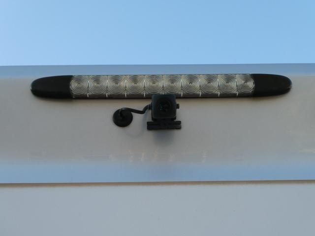 タウンエーストラック セキソーボディ　トム２３　キャンピングカー　８ナンバー　シングルサブバッテリー　べバストＦＦヒーター　走行充電　外部充電　ソーラーパネル　マックスファン　冷蔵庫　カセットトイレ　シンク　６人乗車５人就寝　ＳＤナビ　ＥＴＣ（16枚目）