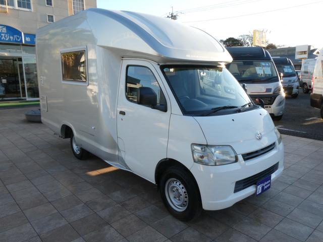 タウンエーストラック セキソーボディ　トム２３　キャンピングカー　８ナンバー　シングルサブバッテリー　べバストＦＦヒーター　走行充電　外部充電　ソーラーパネル　マックスファン　冷蔵庫　カセットトイレ　シンク　６人乗車５人就寝　ＳＤナビ　ＥＴＣ（28枚目）
