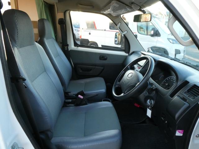 タウンエーストラック セキソーボディ　トム２３　キャンピングカー　８ナンバー　シングルサブバッテリー　べバストＦＦヒーター　走行充電　外部充電　ソーラーパネル　マックスファン　冷蔵庫　カセットトイレ　シンク　６人乗車５人就寝　ＳＤナビ　ＥＴＣ（44枚目）