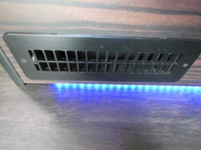 ハイエースワゴン 東和モータース ツェルトWG キャンピングカー 3ナンバー シングルサブバッテリー 走行充電 外部充電 フリップダウンモニター リアヒーター リアクーラー フロントモデリスタスポイラー 10人乗車3人就寝 メモリーナビ ETC(78枚目)