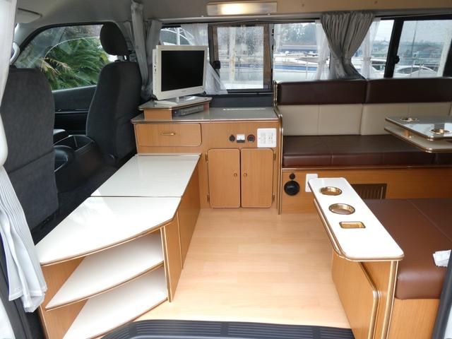 ハイエースワゴン かーいんてりあ高橋　リラックスワゴンタイプ１　キャンピングカー　８ナンバー　ＦＦヒーター　ＤＣ冷蔵庫　３５０Ｗインバーター　鉛バッテリー２個　走行充電　外部充電　シンク　テレビ　リアクーラー　リアヒーター　前後ドライブレコーダー　ワンオーナー（36枚目）