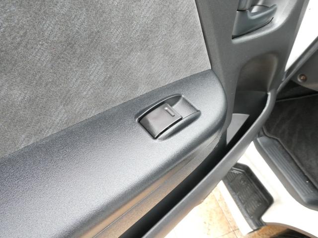 ハイエースワゴン かーいんてりあ高橋　リラックスワゴンタイプ１　キャンピングカー　８ナンバー　ＦＦヒーター　ＤＣ冷蔵庫　３５０Ｗインバーター　鉛バッテリー２個　走行充電　外部充電　シンク　テレビ　リアクーラー　リアヒーター　前後ドライブレコーダー　ワンオーナー（54枚目）