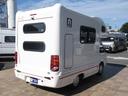 　ＡｔｏＺ　アミティフィオーレ　４ＷＤガソリン　シングルサブバッテリー　１５００Ｗインバーター　べバストＦＦヒーター　マックスファン　外部充電　走行充電　６人乗車６人就寝　リアクーラー　冷蔵庫（33枚目）