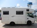 ＲＶビックフット　ソフィア　キャンピングカー　ディーゼル４ＷＤ　リチウムイオンバッテリー３００Ａｈ　家庭用エアコン　１５００Ｗインバーター　走行充電　外部充電　べバストＦＦヒーター　残量計　マックスファン　レンジ　テレビ（12枚目）
