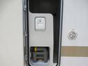 第三者機関の走行メーター管理システムで全車両の走行距離のチェックを行っています。
