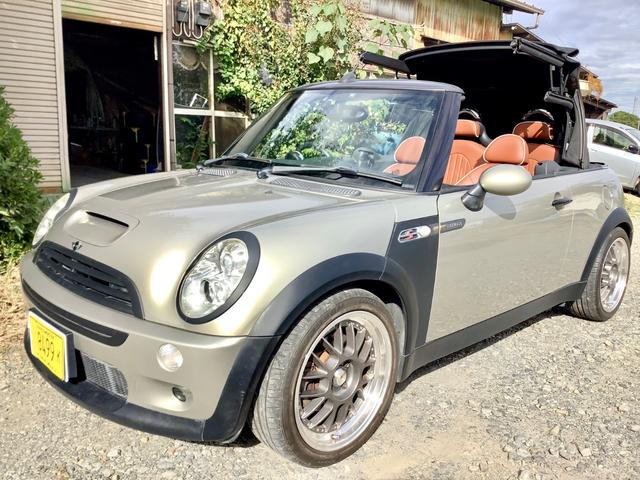 ＭＩＮＩ クーパーＳ　コンバーチブル　サイドウォーク　車検８／３　ＡＴ（7枚目）
