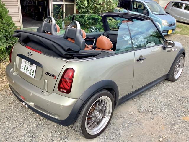 ＭＩＮＩ クーパーＳ　コンバーチブル　サイドウォーク　車検８／３　ＡＴ（8枚目）