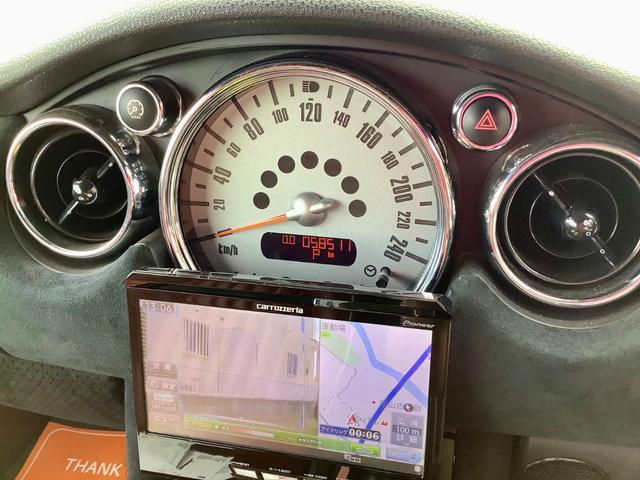 ＭＩＮＩ クーパーＳ　コンバーチブル　サイドウォーク　車検８／３　ＡＴ（12枚目）