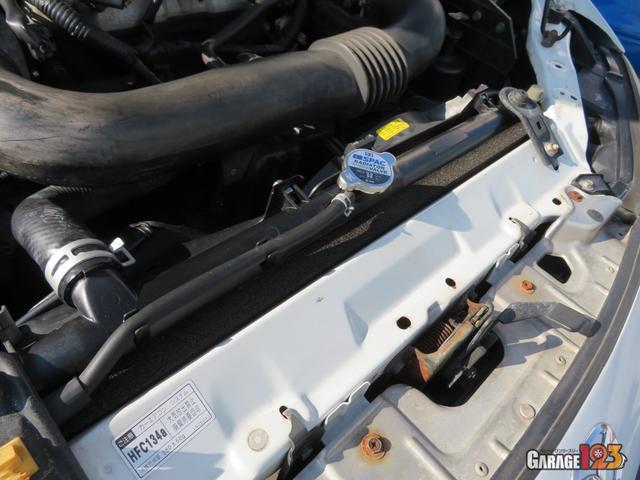ホースやホースクランプに至るまで純正新品使用しております。もちろんクーラントも交換しておりますので、水回りの不安はしばらく無くてよいかと思います。