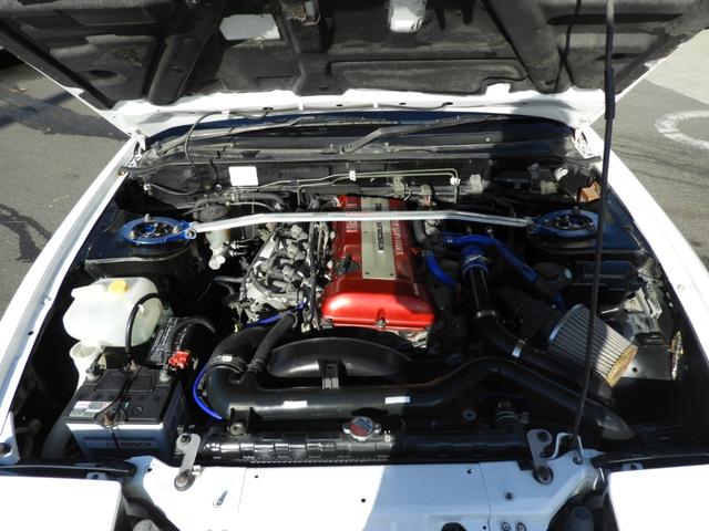 １８０ＳＸ タイプＩＩＩ　ロールバー　社外アルミホイール　社外車高調　ＤＥＦＩ追加メーター　フルバケットシート　エアコン装備　パワステ装備（3枚目）