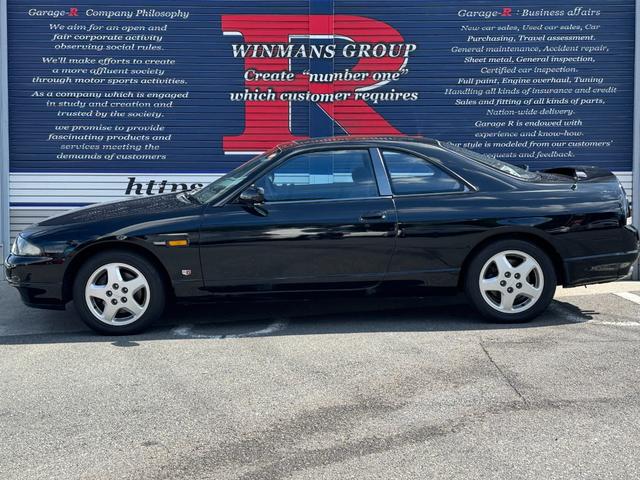 NISSAN SKYLINE GTS25T TYPE M