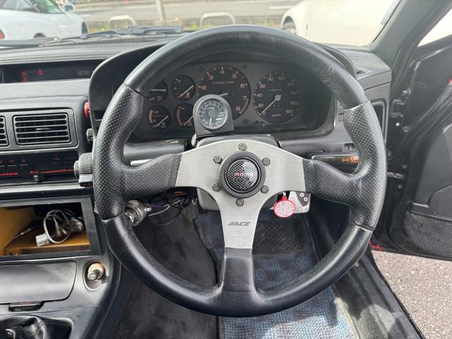 サバンナＲＸ－７ ＧＴ－Ｒ　ＦＵＪＩＴＳＵＢＯマフラー　ＢＬＩＴＺエアクリーナー　ＢＬＩＴＺブローオフバルブ　ＷＥＤＳ　ＳＰＯＲＴ１６インチＡＷ　社外フルバケットシート　社外ステアリング（26枚目）