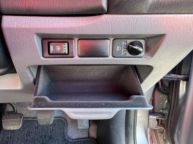 スカイライン 25GT-X(28枚目)