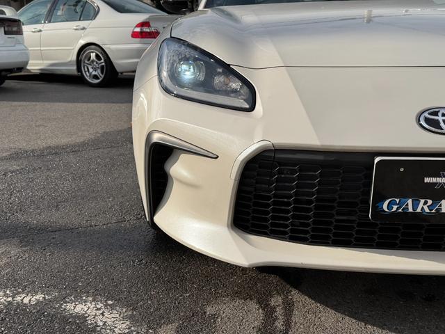 ＧＲ８６ ＲＺ　Ｒｏｓｓｏ　Ｍｏｄｅｌｌｏマフラー　　純正１８インチＡＷ　純正ナビ　バックモニター　ドライブレコーダー　ＥＴＣ　シートヒーター　クルーズコントロール機能（17枚目）