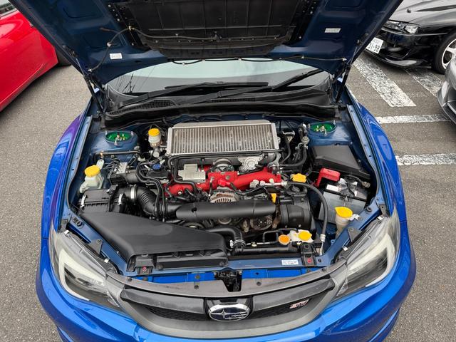 インプレッサ ＷＲＸ　ＳＴｉ　スペックＣ　ＴＥＩＮ車高調　フジツボマフラー　純正ＳＴＩ１８インチＡＷ　純正ＳＴＩフロントバンパー　純正リアウイング　タイミングベルト交換歴有（3枚目）