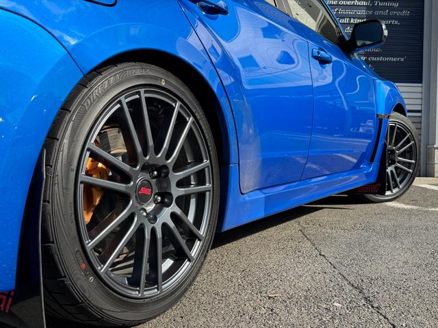 インプレッサ ＷＲＸ　ＳＴｉ　スペックＣ　ＴＥＩＮ車高調　フジツボマフラー　純正ＳＴＩ１８インチＡＷ　純正ＳＴＩフロントバンパー　純正リアウイング　タイミングベルト交換歴有（8枚目）