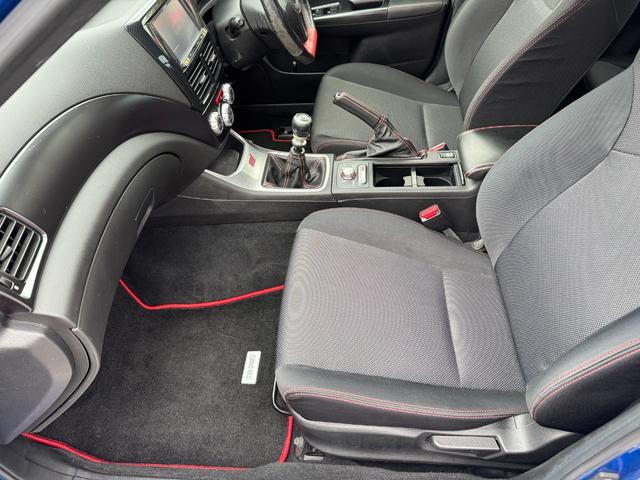 インプレッサ ＷＲＸ　ＳＴｉ　スペックＣ　ＴＥＩＮ車高調　フジツボマフラー　純正ＳＴＩ１８インチＡＷ　純正ＳＴＩフロントバンパー　純正リアウイング　タイミングベルト交換歴有（27枚目）