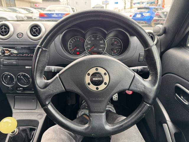 コペン アクティブトップ　直列４気筒ＤＯＨＣ１６バルブ　ＤＣＥＮＩＴ１５インチＡＷ　純正モモステ　純正マフラー　Ｃａｒｒｏｚｚｅｒｉａオーディオ　シートヒーター（3枚目）