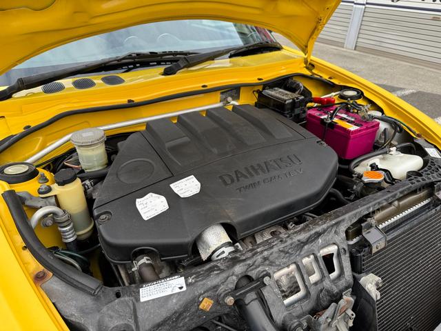 コペン アクティブトップ　直列４気筒ＤＯＨＣ１６バルブ　ＤＣＥＮＩＴ１５インチＡＷ　純正モモステ　純正マフラー　Ｃａｒｒｏｚｚｅｒｉａオーディオ　シートヒーター（5枚目）