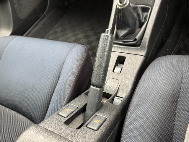 コペン アクティブトップ　直列４気筒ＤＯＨＣ１６バルブ　ＤＣＥＮＩＴ１５インチＡＷ　純正モモステ　純正マフラー　Ｃａｒｒｏｚｚｅｒｉａオーディオ　シートヒーター（35枚目）