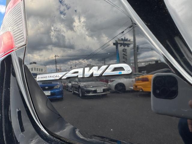 WRX S4 2.0GTアイサイト 2.0L 水平対向4気筒エンジン 純正リアウイング 電動シート Weds sport18インチAW 社外マフラー(14枚目)