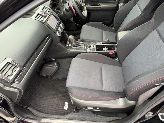WRX S4 2.0GTアイサイト 2.0L 水平対向4気筒エンジン 純正リアウイング 電動シート Weds sport18インチAW 社外マフラー(25枚目)