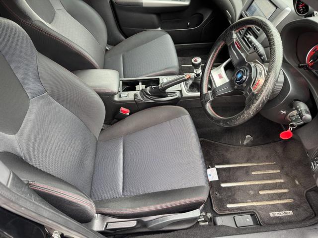 インプレッサ ＷＲＸ　ＳＴｉ　スペックＣ　純正ＳＴＩ１８インチＡＷ　ＮＡＲＤＩステアリング　柿本マフラー　Ｄｅｆｉ追加メーター　ワークスベルクイックリリース　ケンウッドナビ　ＥＴＣ（19枚目）