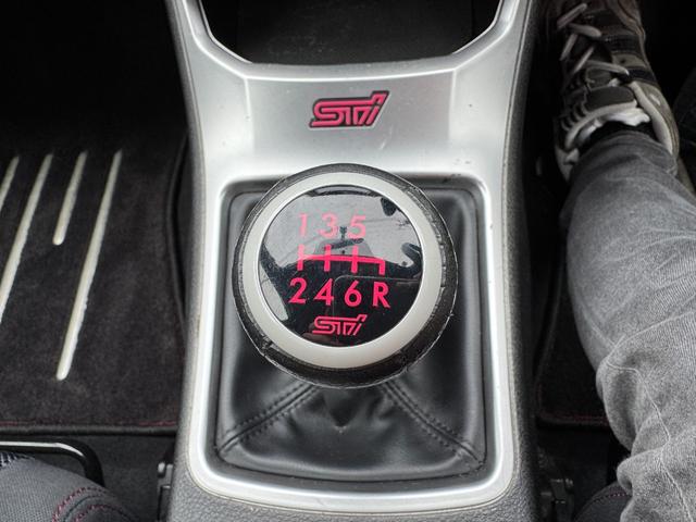 インプレッサ ＷＲＸ　ＳＴｉ　スペックＣ　純正ＳＴＩ１８インチＡＷ　ＮＡＲＤＩステアリング　柿本マフラー　Ｄｅｆｉ追加メーター　ワークスベルクイックリリース　ケンウッドナビ　ＥＴＣ（29枚目）