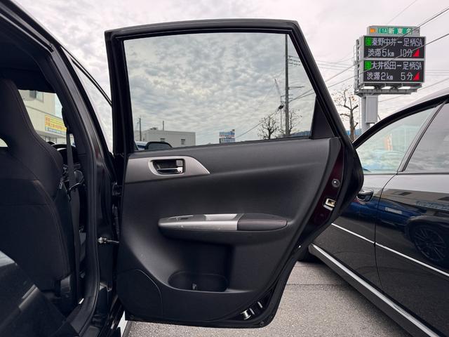 インプレッサ ＷＲＸ　ＳＴｉ　スペックＣ　純正ＳＴＩ１８インチＡＷ　ＮＡＲＤＩステアリング　柿本マフラー　Ｄｅｆｉ追加メーター　ワークスベルクイックリリース　ケンウッドナビ　ＥＴＣ（45枚目）