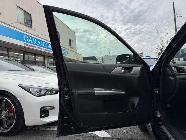 インプレッサ ＷＲＸ　ＳＴｉ　スペックＣ　純正ＳＴＩ１８インチＡＷ　ＮＡＲＤＩステアリング　柿本マフラー　Ｄｅｆｉ追加メーター　ワークスベルクイックリリース　ケンウッドナビ　ＥＴＣ（46枚目）